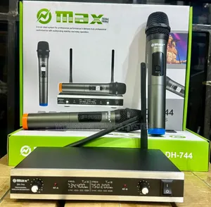 Max Dh-744 Wireless Microphones