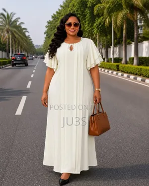 Ever-Pretty Pleated Maxi Dress