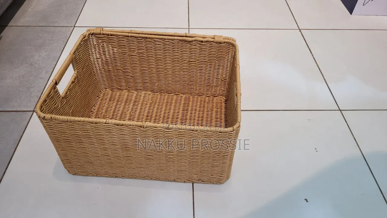 Lidded Wicker Basket