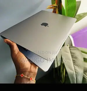 Laptop Apple MacBook Pro 2019 8GB Intel Core i5 SSD 256GB