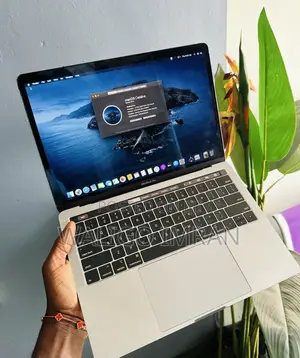 Laptop Apple MacBook Pro 2019 8GB Intel Core i5 SSD 256GB