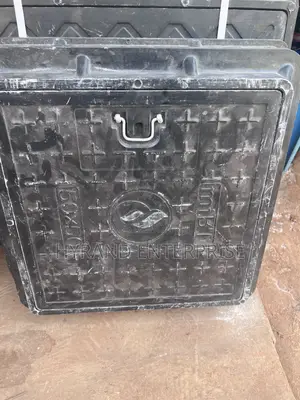 Manholes 50 by 50(Fibre)