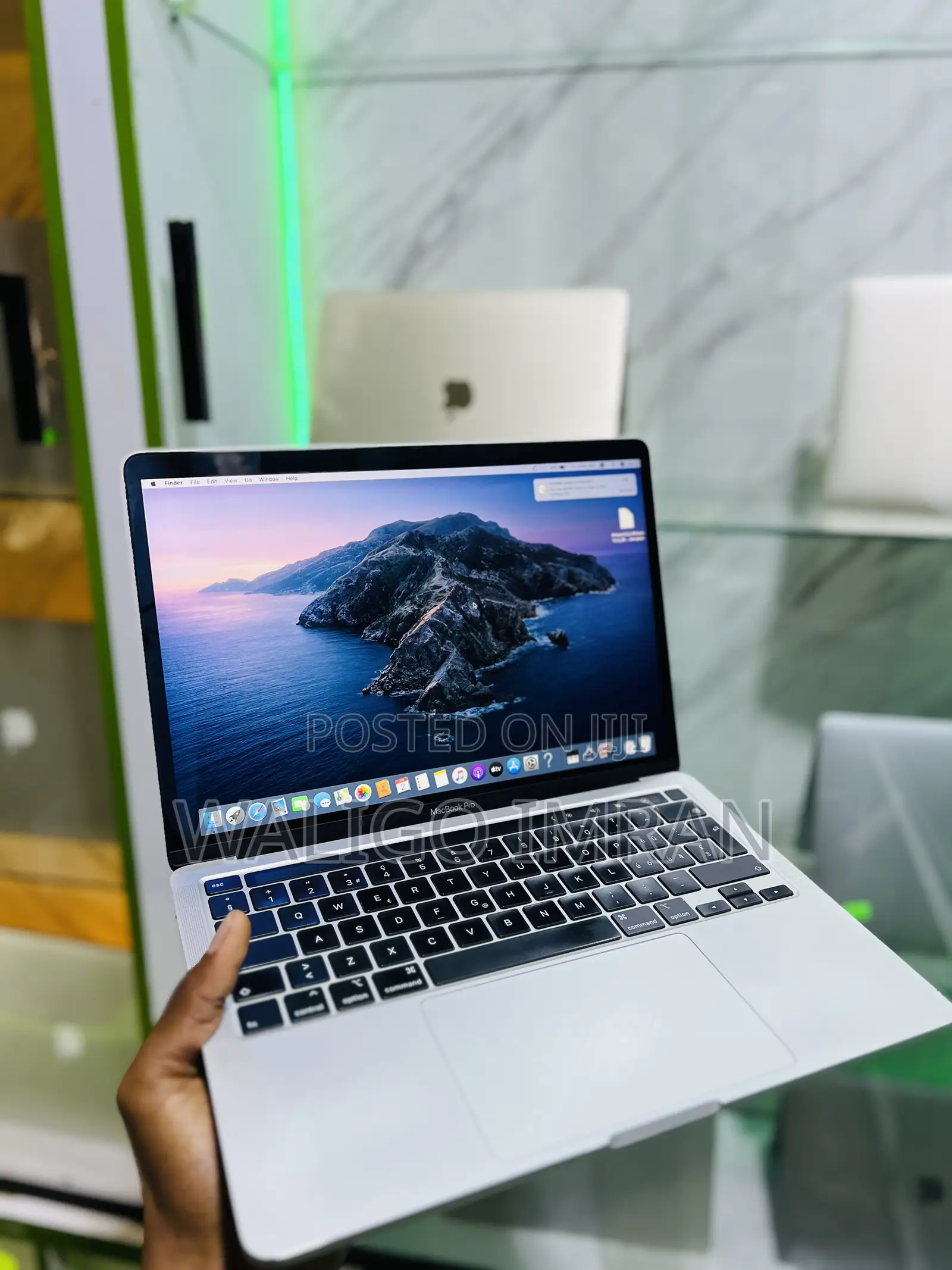 Laptop Apple MacBook Pro 2020 32GB Intel Core i7 SSD 1T