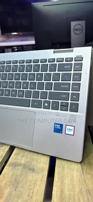 New Laptop HP Envy x360 16GB Intel Core i5 SSD 512GB