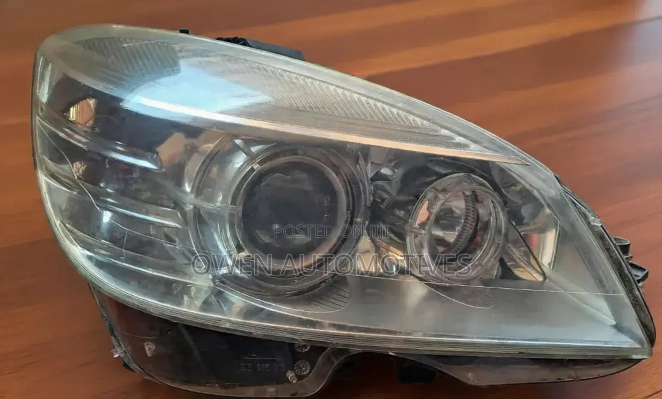 Headlamp for C200 W204