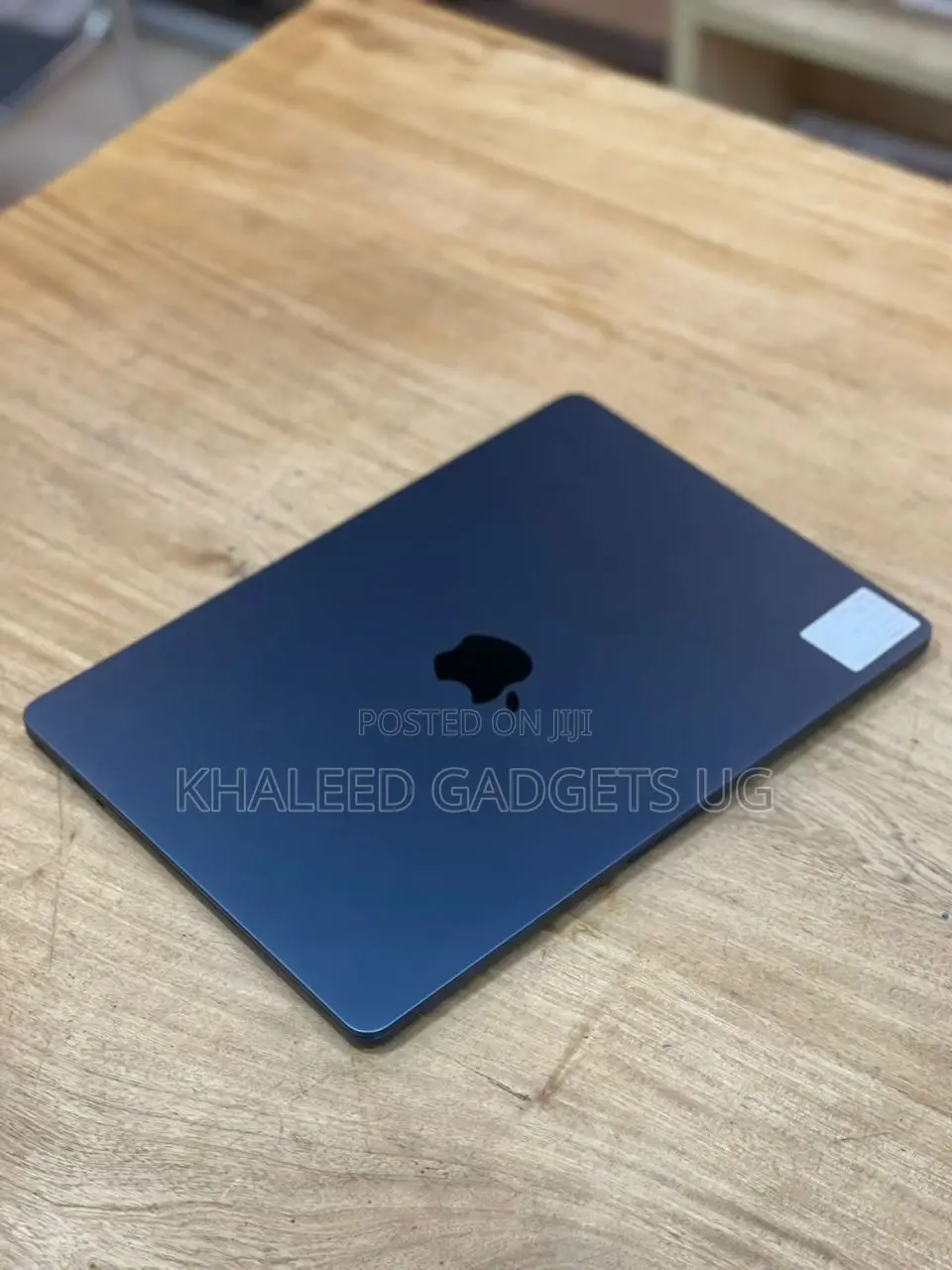 Laptop Apple MacBook Air 2022 M2 8GB Apple M2 SSD 512GB