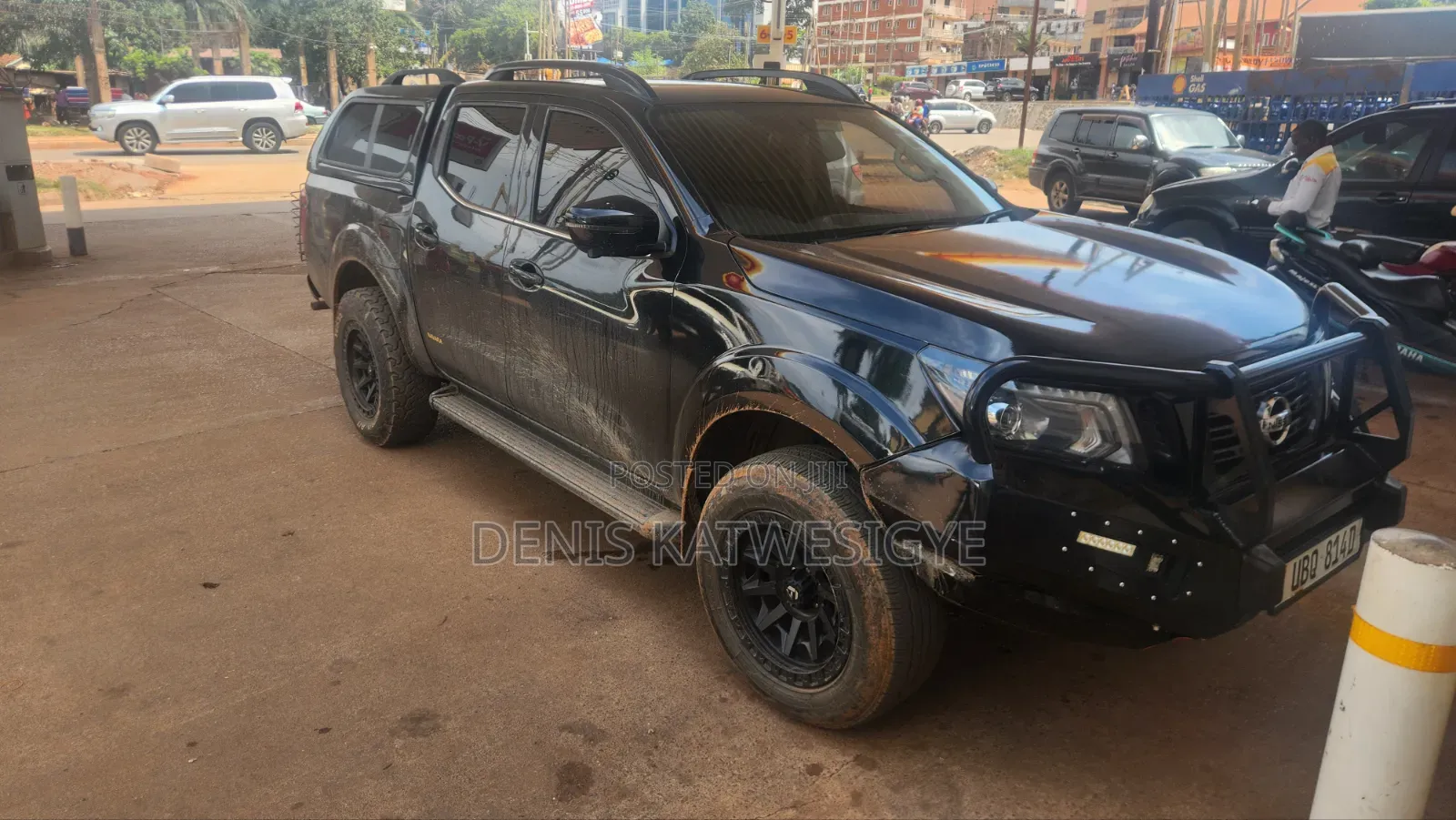 Nissan Navara 2018 Black