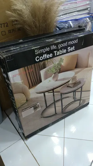 Round Nesting Coffee Table With Marble Surface Set of 2pcs