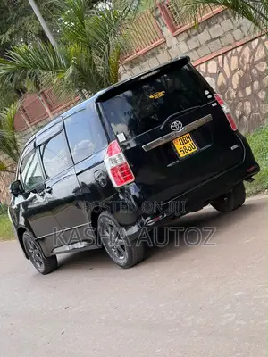 Toyota Noah 2009 Black