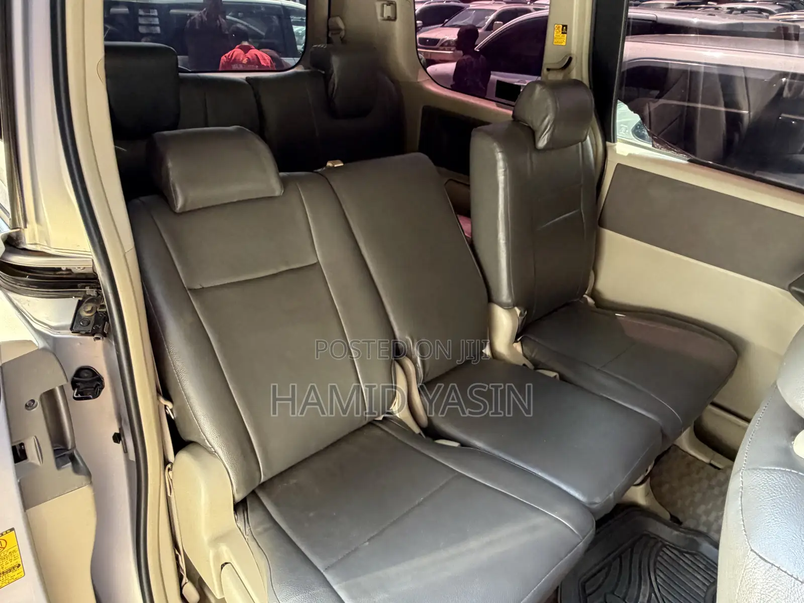 Toyota Noah 2009 Silver