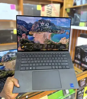 New Laptop Dell XPS 15 9510 16GB Intel Core i7 SSD 512GB