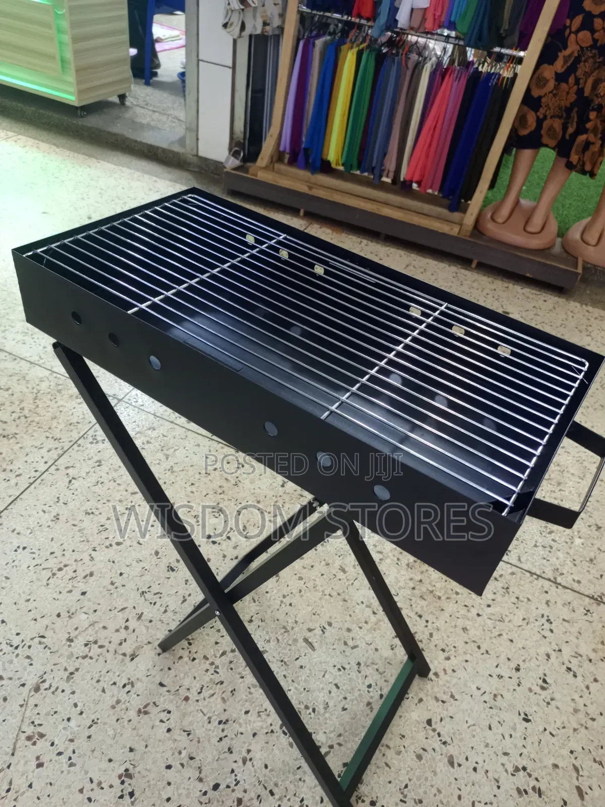 Portable, Foldable Charcoal Barbecue Grill