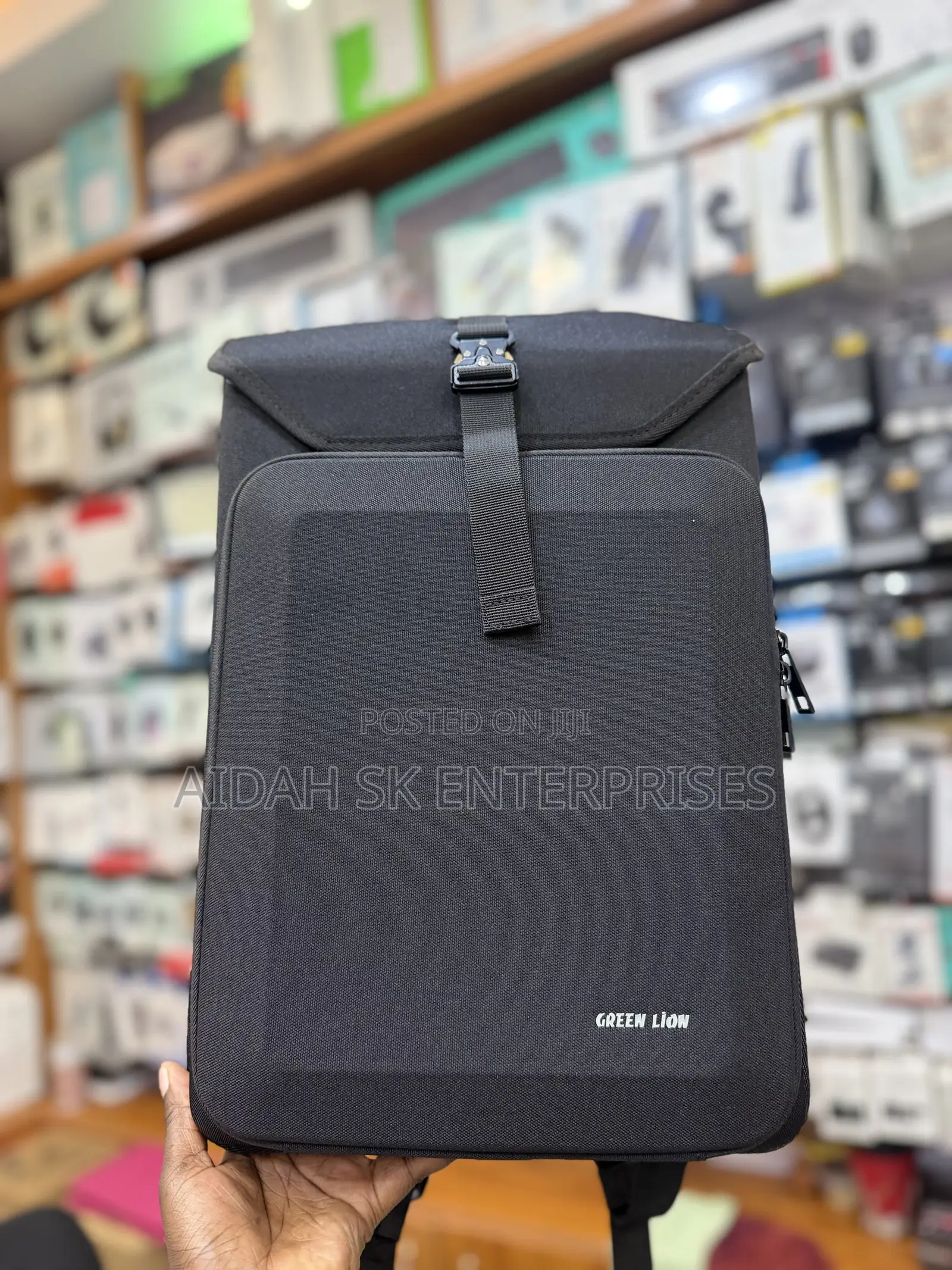 Green Lion Slim Gear Laptop Backpack
