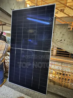 710w Solar Panel