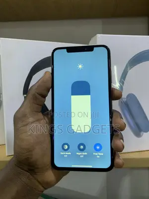 Apple iPhone X 64 GB Gold