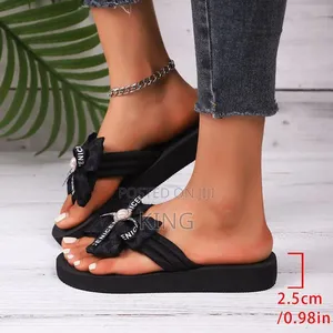 Bow Detail Platform Sandals