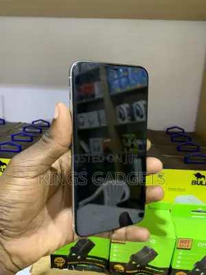 Apple iPhone 11 Pro Max 64 GB White