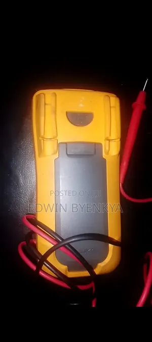 18b+ Fluke Multimeter