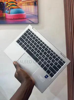 Laptop HP EliteBook 830 G9 16GB Intel Core i5 SSD 256GB