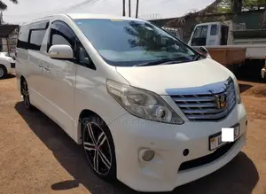 Toyota Alphard 2.4 Petrol FWD 2011 Pearl