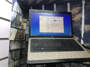 Laptop HP 15-f272wm 4GB Intel Core 2 Duo HDD 256GB