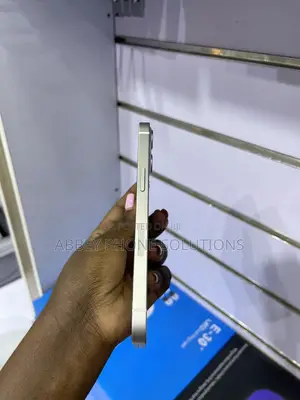 Apple iPhone 13 256 GB White