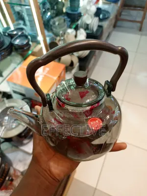 Heat-Resistant Borosilicate Glass Stovetop Tea.