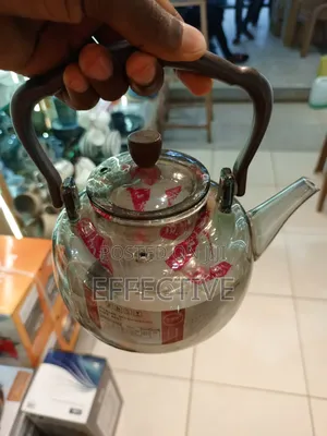 Heat-Resistant Borosilicate Glass Stovetop Tea.