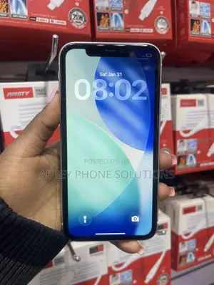 Apple iPhone 11 128 GB White