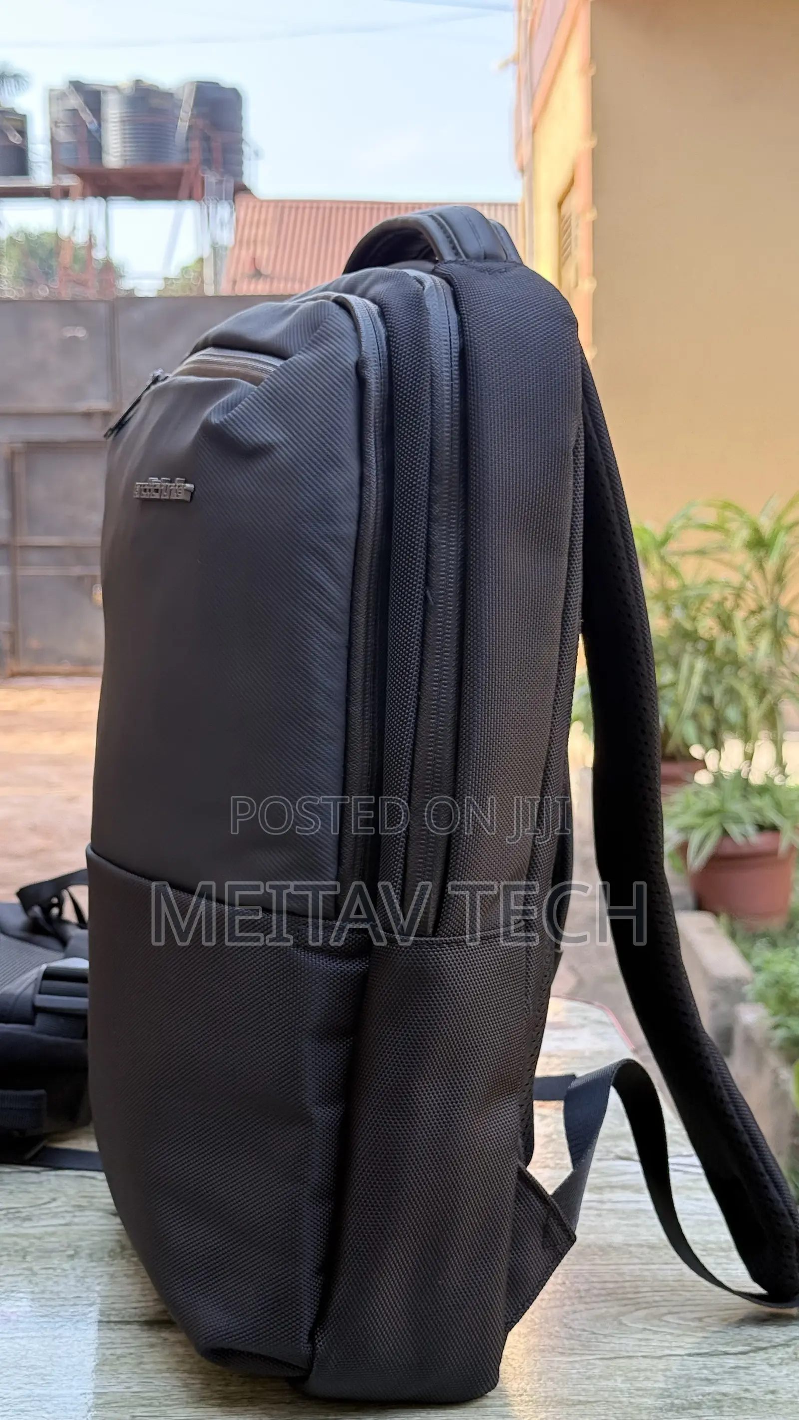 Arctic Hunter 16 Inch Slim Laptop Backpack