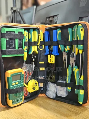 18 Piece Network Tool Kit