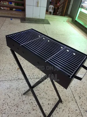 Portable, Rectangular Charcoal Barbecue Grill