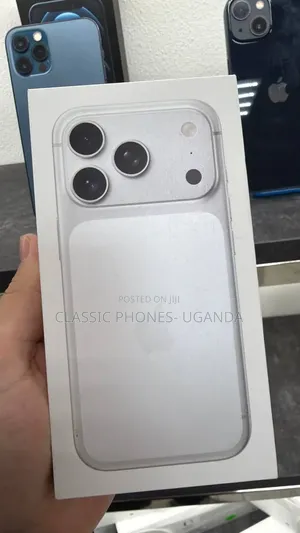 New Apple iPhone 17 Pro Max 2 TB Silver