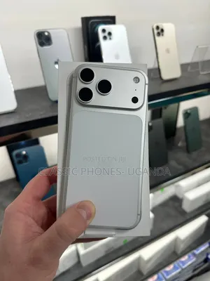 New Apple iPhone 17 Pro Max 1 TB Silver