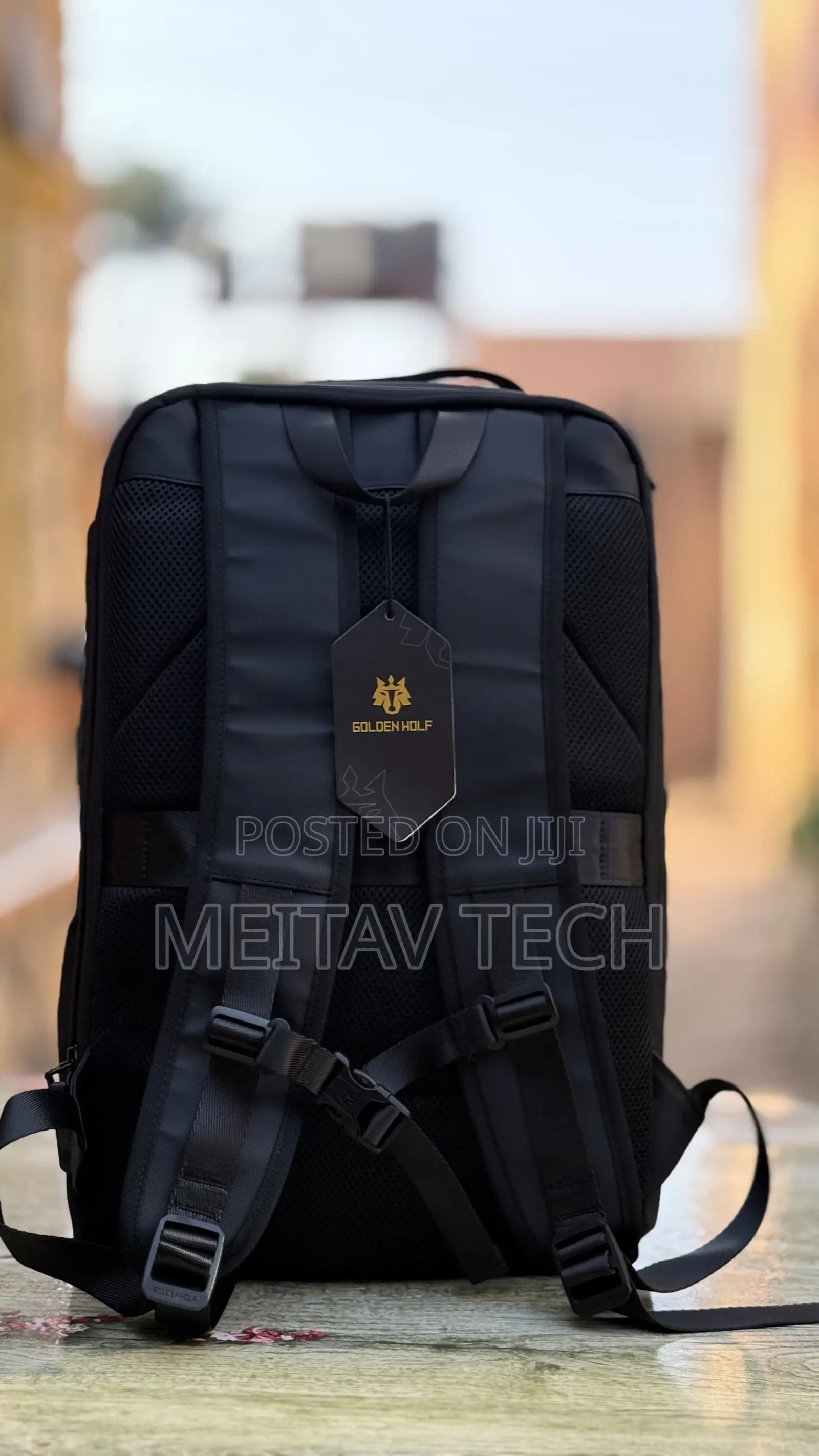 Golden Wolf Laptop Backpack for Men Stylish 21l