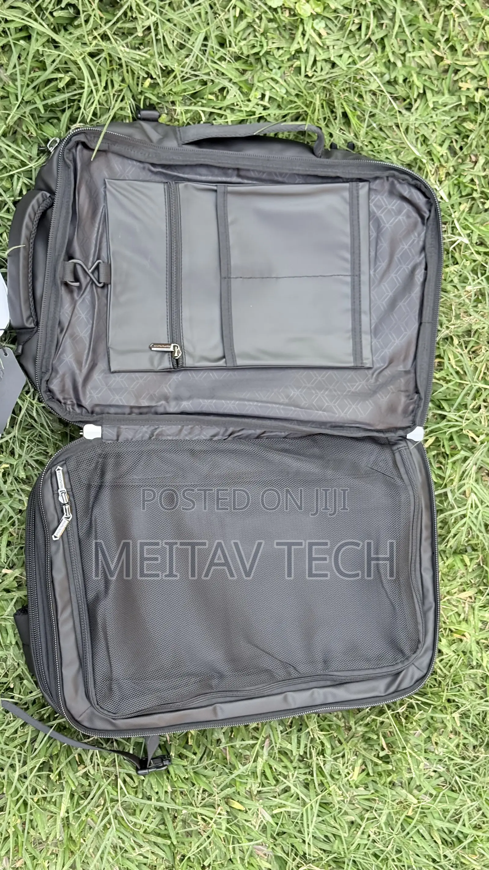 Arctic Hunter Expandable Travel Backpack