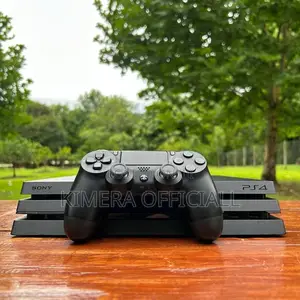 Chipped Ps4 Pro With Two Controllers and Huge Games Collections