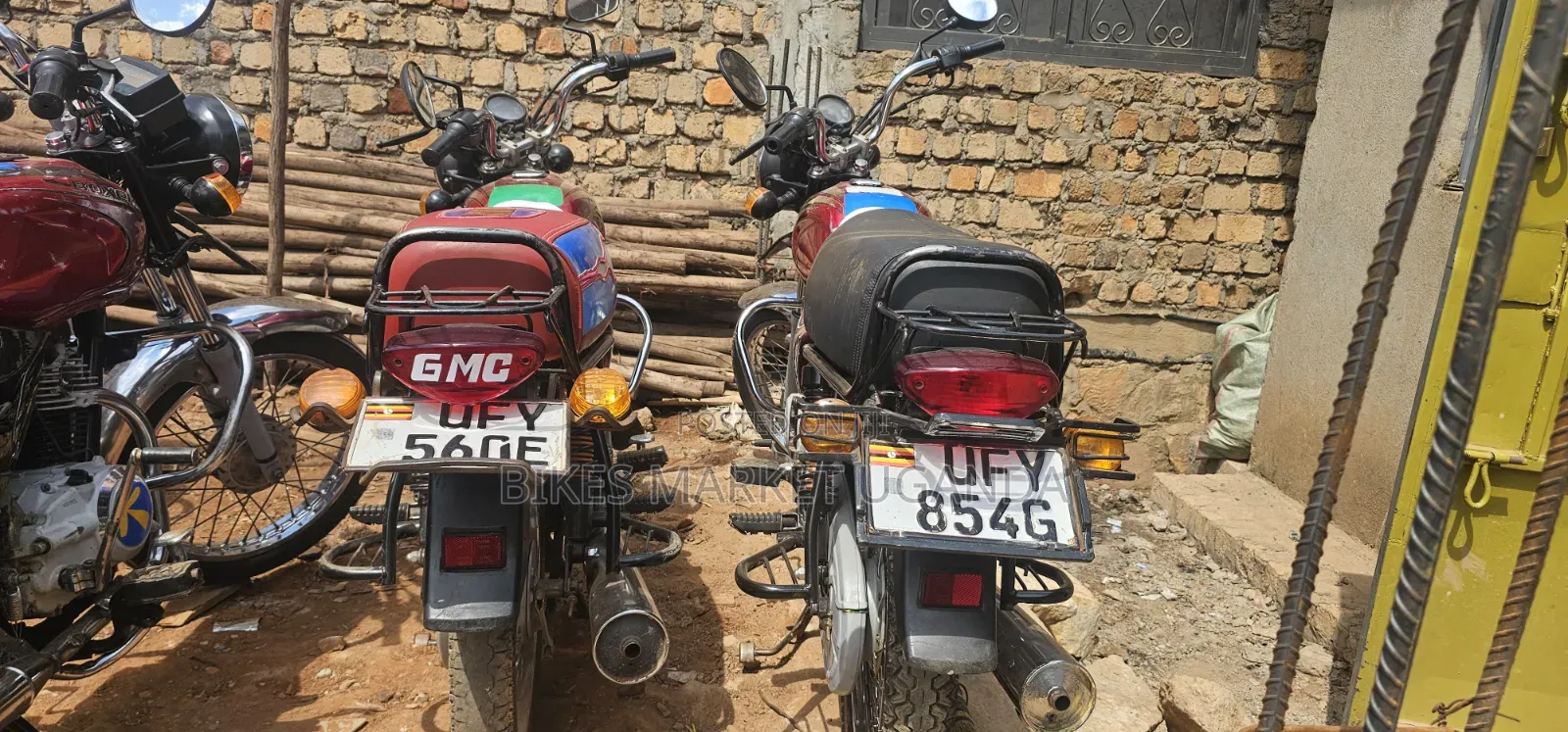 Bajaj Boxer 2024 Red