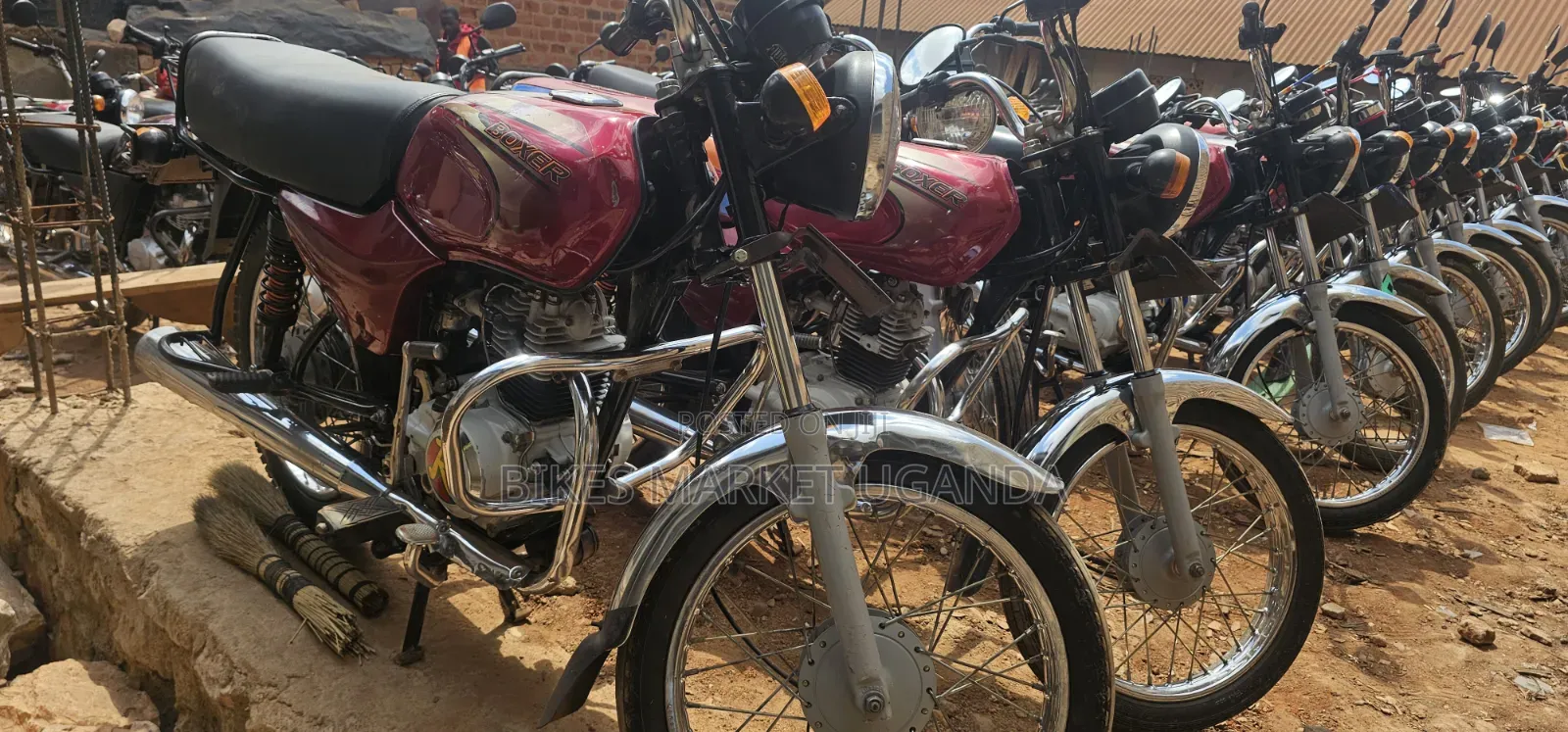 Bajaj Boxer 2024 Red
