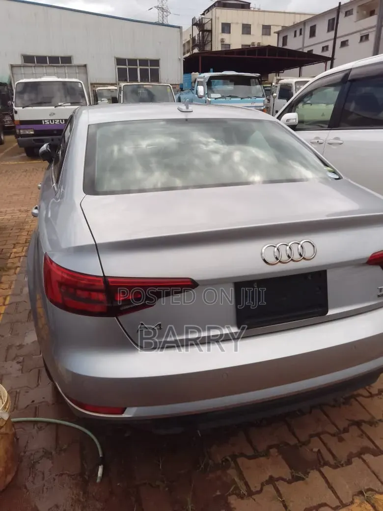 Audi A4 2016 Silver
