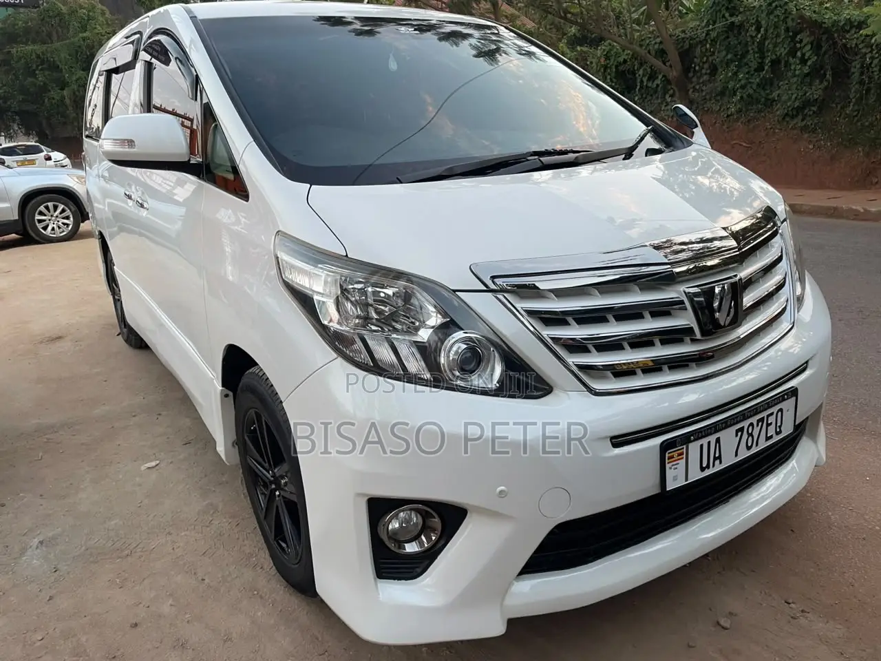 Toyota Alphard 2011 White