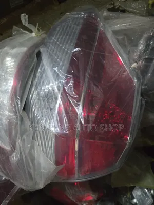 Nissan Xtrail 2014 - 2016 Taillamp