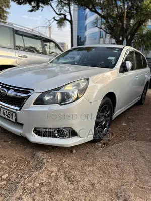 Subaru Legacy 2010 White