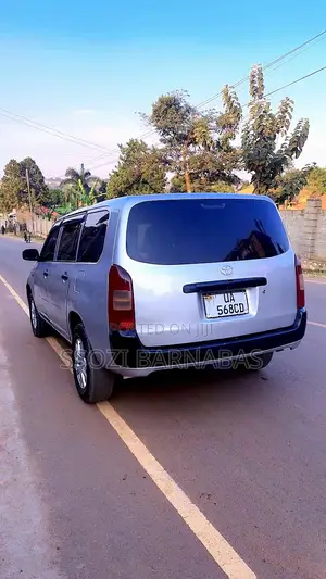 Toyota Probox 2003
