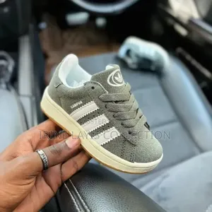 Adidas Campus 00s Sneakers.