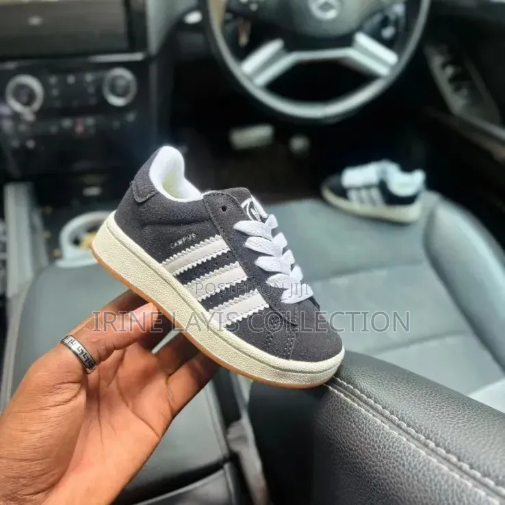 Adidas Campus 00s Sneakers.