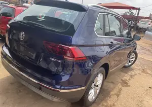 Volkswagen Tiguan 2017 Blue