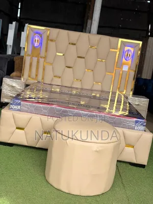 Master Bed With Lights