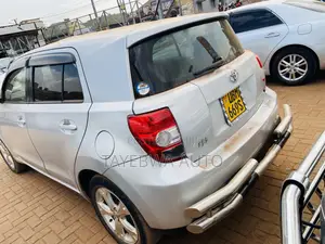Toyota IST 2008 Silver