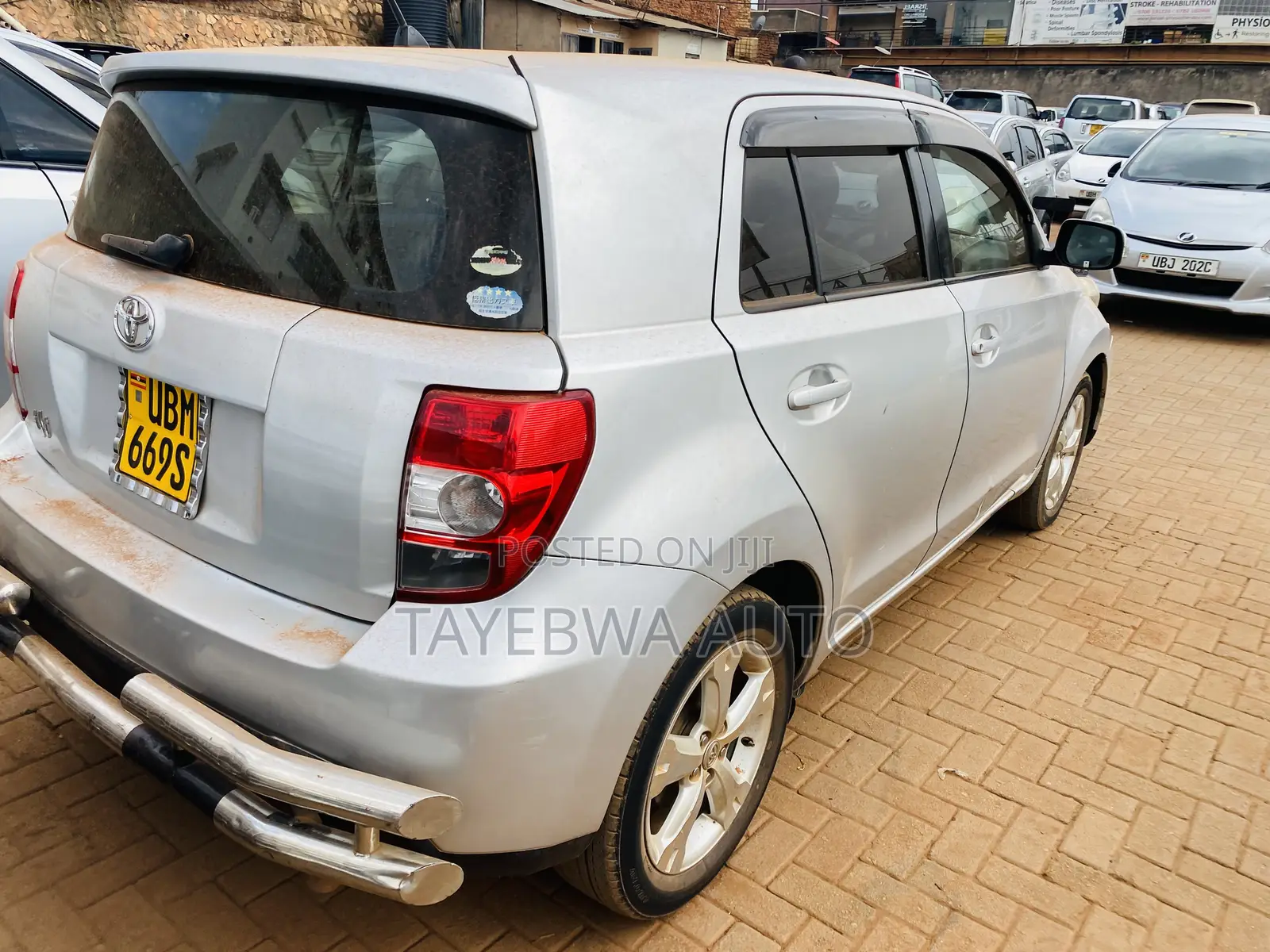 Toyota IST 2008 Silver